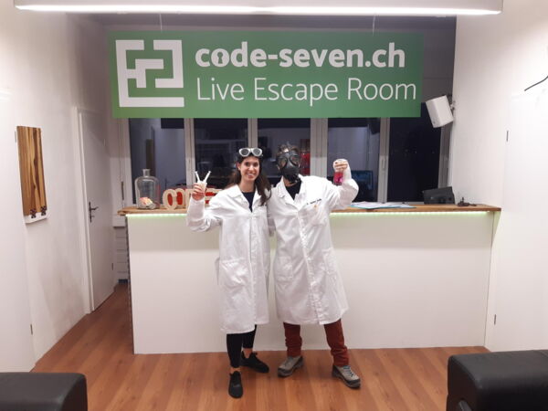 Die Gruppe Mrs. Chickleton hat den Live Escape Room erfolgreich geschafft