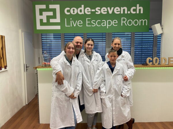 Die Gruppe Bamert Family hat den Live Escape Room erfolgreich geschafft