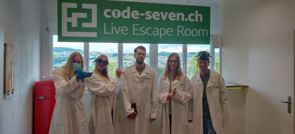 Die Gruppe Leukozyten hat den Live Escape Room erfolgreich geschafft