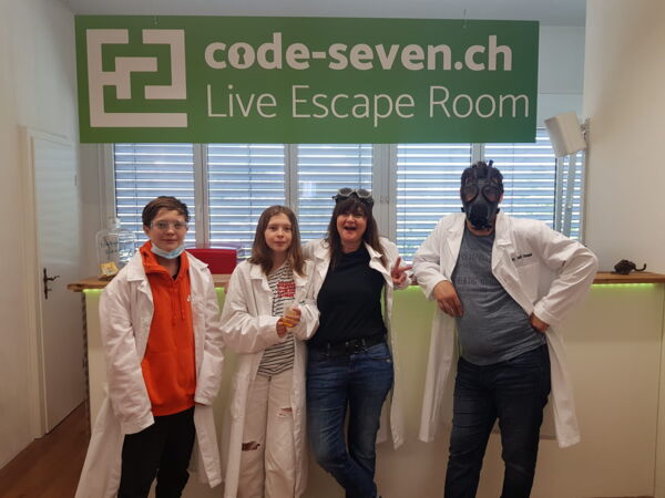 Die Gruppe Louser's hat den Live Escape Room nicht geschafft