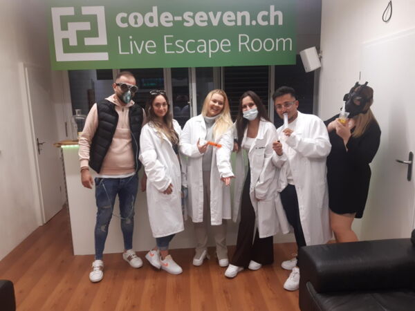 Die Gruppe Die Unterwäsche hat den Live Escape Room nicht geschafft