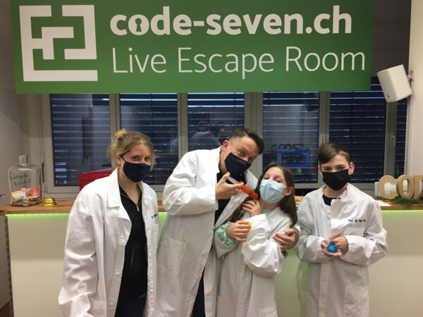 Die Gruppe Reusstal-Chaoten hat den Live Escape Room nicht geschafft
