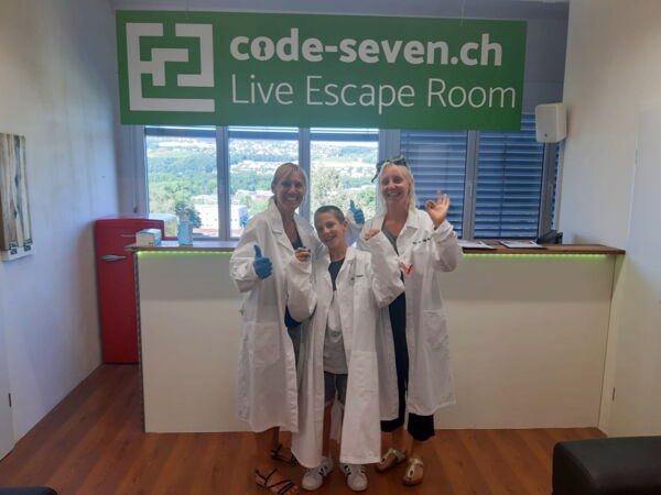Die Gruppe Hard & Herzlich hat den Live Escape Room erfolgreich geschafft