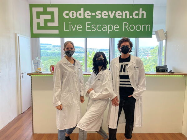 Die Gruppe Putzlümpe hat den Live Escape Room erfolgreich geschafft