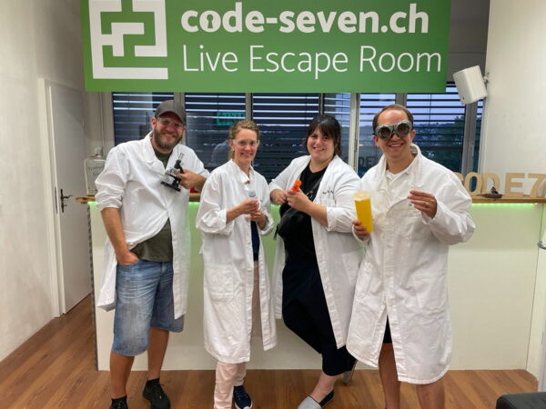 Die Gruppe Steffi und ihre Sklaven hat den Live Escape Room nicht geschafft