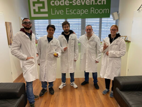 Die Gruppe Luki hat den Live Escape Room erfolgreich geschafft