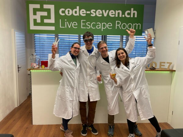 Die Gruppe Hopp Aarau hat den Live Escape Room erfolgreich geschafft
