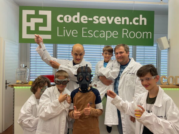 Die Gruppe BB-Crew hat den Live Escape Room erfolgreich geschafft