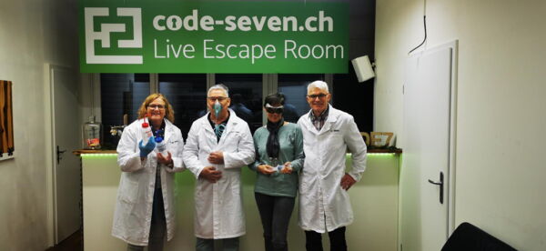 Die Gruppe Geocaching hat den Live Escape Room erfolgreich geschafft