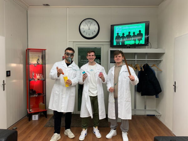 Die Gruppe Zug Suhner hat den Live Escape Room erfolgreich geschafft