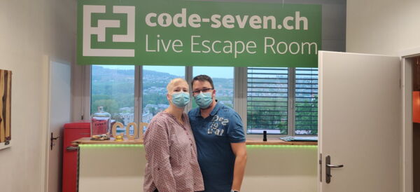 Die Gruppe Das verrückte Duo hat den Live Escape Room erfolgreich geschafft