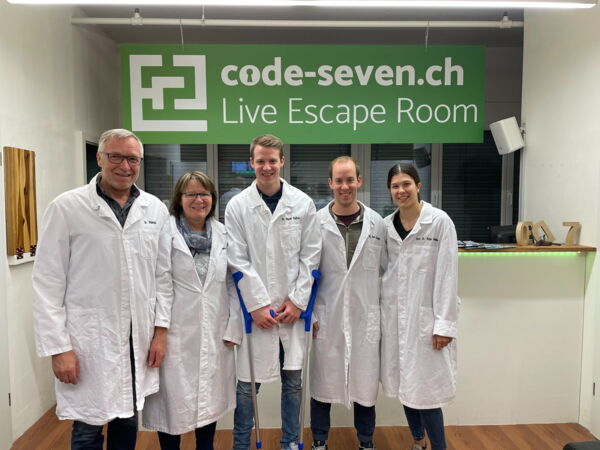 Die Gruppe Aperol Schwiiz hat den Live Escape Room erfolgreich geschafft