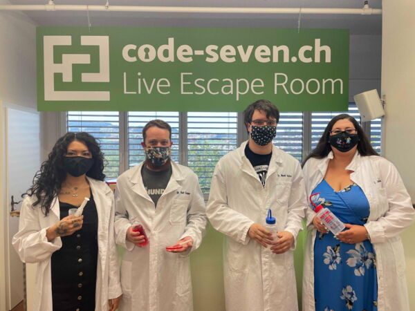 Die Gruppe Spontis R598 hat den Live Escape Room erfolgreich geschafft