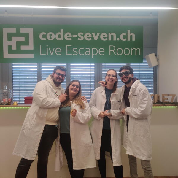 Die Gruppe Anonym Q82 hat den Live Escape Room erfolgreich geschafft
